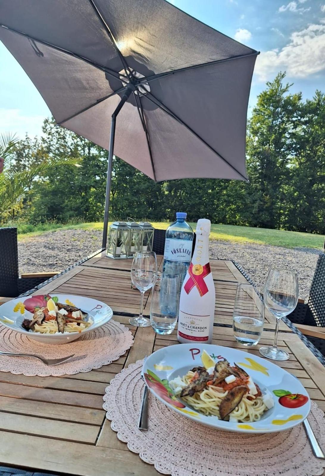 Feriendomizil Schleich Am Steinriegl Apartamento Bad Gleichenberg Exterior foto